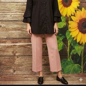 Isabella Oliver Black Ruffle-Sleeve Blouse with Dusty Pink Cropped Pants